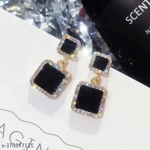 CLASSY BLACK EARRINGS FOR WOMEN AND GIRLS